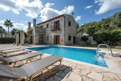 Image de Teacher's cottage, pool, Quiet area, Near tavern