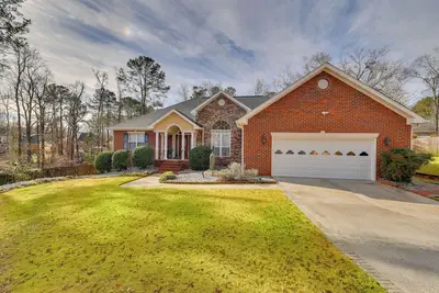 Image de Gorgeous Evans Retreat < 14 Mi to Augusta!