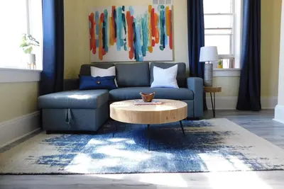 Image de Downtown Apartment! Private Parking & Monthly Rates