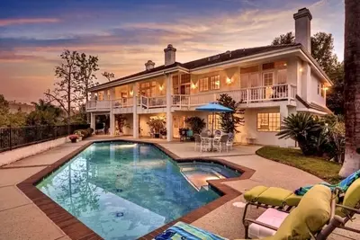 Image de Amazing 3600sf Fallbrook San Diego Retreat near Golfing, Wineries, Wedding Venues