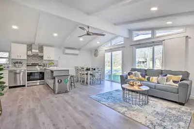 Image de Game Room! Tobyhanna Retreat 17 Mi to Ski Slopes