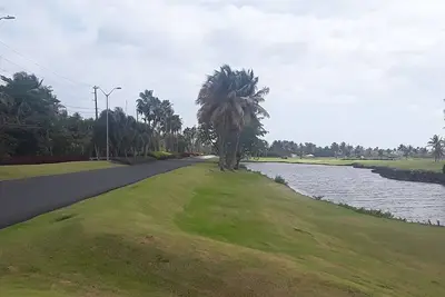 Image de Romantic 2 bedroom apt coco beach cabin 5 minutes walking to the beach, quiet