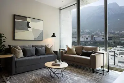 Image de Luxurious in Jardín Secreto 503, near the Us consulate
