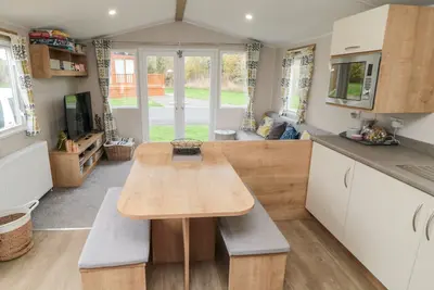 Image de Pines 30, family friendly, country holiday cottage in Cayton
