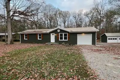 Remodeled Cottage with Sunroom