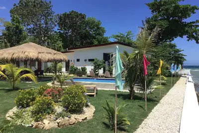 Image de BambooBeachvilla2 NewOCEANFRONT*POOLsunsetview*kitchen Starlink Sat upto10Guest