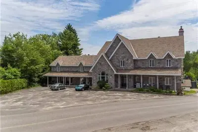 Image de Manoir du Lac Simon | piscine | spa