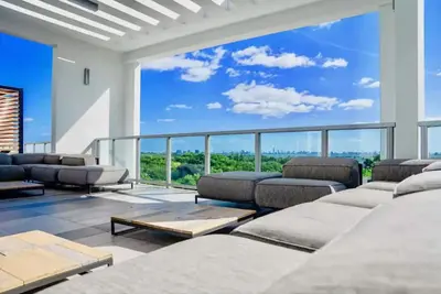 Image de Brand New Unit locates at the Design District