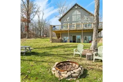 Image de New Mountain Retreat w/outdoor activities including rock climbing and hiking