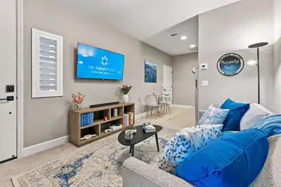 Image de Charming Suite, Private Entrance, Parking, South Reno, Near Tahoe: Dual 50\" TVs