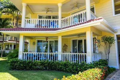 Image de Beachfront condo in downtown Sosua, guest-friendly, sea views