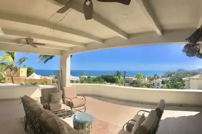 Image de Private 2nd Floor Suite w/outdoor kitchen. Sweeping Ocean Views. Max. 2 people