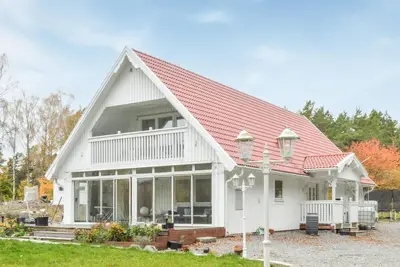 Image de Belle maison Ă Djurhamn avec WiFi