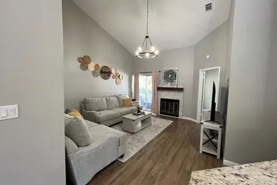 Image de Mid City B&B- 2 bed, 2 bath!