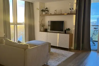 Image de Amazing big family home with a huge private terrace, moments from Hyde Park!