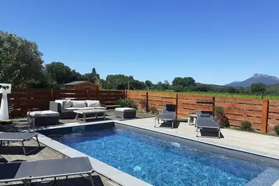 Image de Country house in the middle of the vineyards