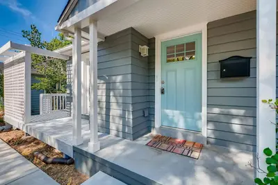 Image de Entire Home Wash Park Area Single Family