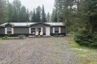 Image de Nice cabin on 1/2 acres near Cascade Reservoir-Boulder Creek boat ramp and beach
