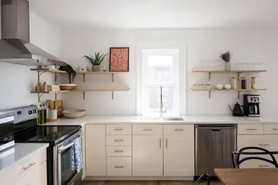 Image de The Darcie House - cozy, pet-friendly home in Pec