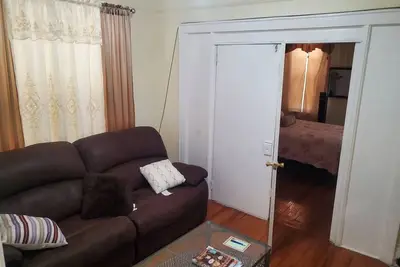 Image de Azarus spacious getaway not far from the airport Jfk