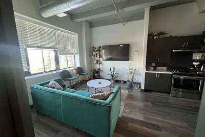 Image de Modern 1-bedroom with access to Gym and Lounge! Close to McCormick