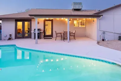 Sunny Phoenix House - Close to Everything