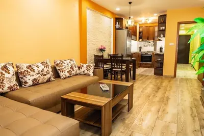 Image de Krissty Apartment - Comfort, Free Parking, Wifi & Great Location