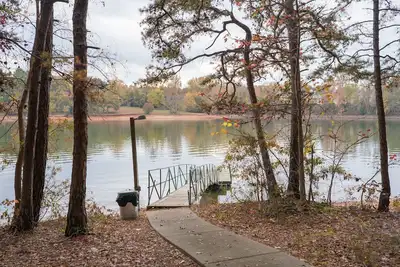 Image de Lake Hartwell 3bed/2bath - Serene and Immaculate!