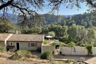 Peaceful 2 bedroom villa with private pool