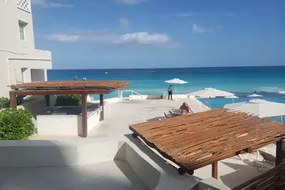 Image de Beachfront with amazing view