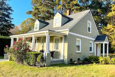 Image de Updated Historic Home 2Mins from downtown  Wake Forest