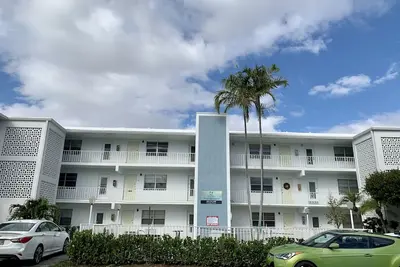 Image de Bayview Regency Apartments By Lowkl