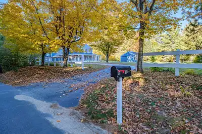 Image de Classic farmhouse with modern amenities; close to White Mountain National Forest