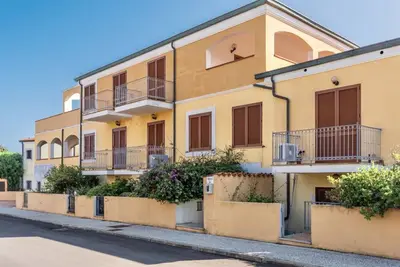 Le Pavoncelle two-room apartment sleeps 4 with air conditioning