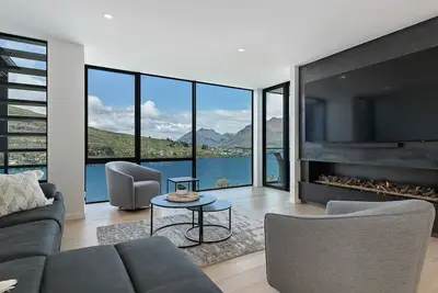 Image de Wai Maunga Retreat | Hot Tub | Bbq | Lake View