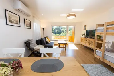 Image de Old Boatman's House, Apt. 4