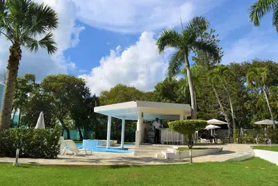 Image de Dominican Republic, that's where you want to be (not Detroit)