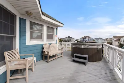 Image de White Dolphin: Hot Tub | Pool Access | Dogs Ok