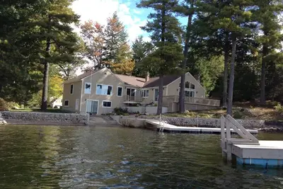 Image de Elegant, Relaxing Home with Amazing Sunset Views on Big Sebago Lake