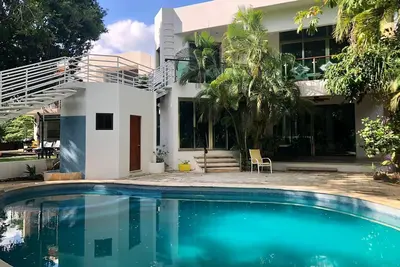 Image de Luxurious and wonderful house in Playacar Riviera Maya