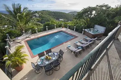 Image de Luxury private property perfect for family getaway