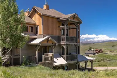 Image de Beautiful Condo with Mountain views