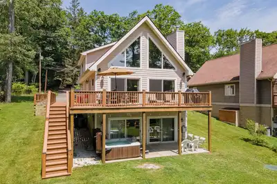 Image de Cozy Lake Escape Near State Park & Slopes
