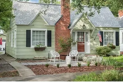 Image de Charming Georgetown bungalow within walking distance to downtown & boat access