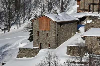 Image de Le “1904” – Un chalet d’exception à Valmeinier 1800, sur les pistes!