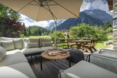 Image de Chalet Cinq Moutons - Séjour alpes suisse 14p, spa & nature - Ovo Network