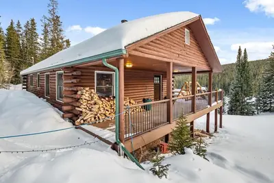 Image de Amazing Secluded Cabin On 10 Acres, Close To Breck
