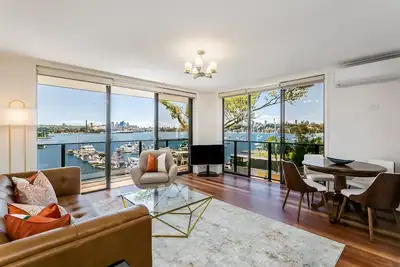 Image de Drummoyne- Drum1 Day Street - Approx. $1100-$1400 per/week Stunning 2 Bedroom Townhouse In The Heart of Drummoyne