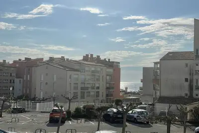 Image de Bel Appartement 2 PIÈCES Avec Petite Vue Mer