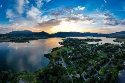 Image de Powder Mtn Retreat • Ski-Inspired